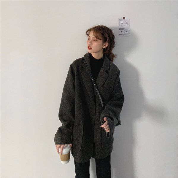 Women's woolen coat short thick woolen coat